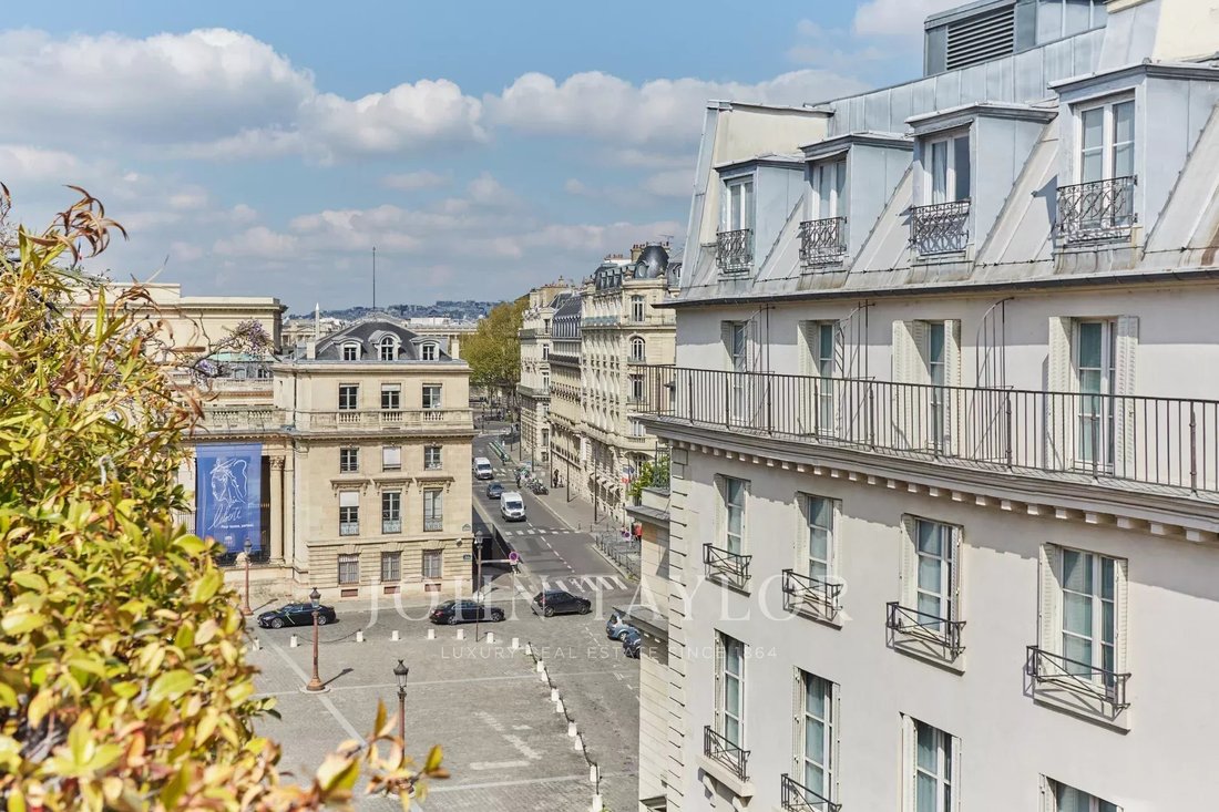 Apartment in Invalides, Paris 7e Arrondissement, Paris 3 - 12798779