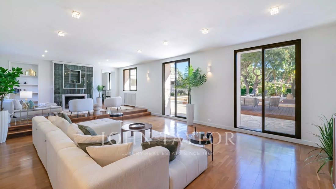 Villa a Saint-Jean-Cap-Ferrat, Provenza-Alpi-Costa Azzurra, Francia 4 - 14855340