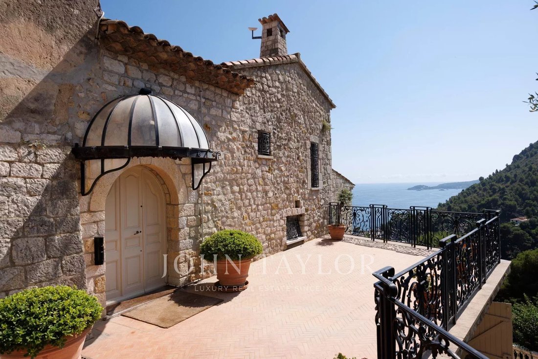 Villa in Èze, Provence-Alpes-Côte d'Azur, France 5 - 14697859