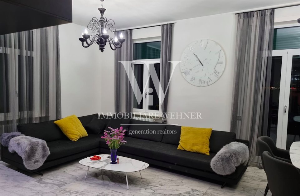 Apartment in Campione d'Italia, Lombardy, Italy 3 - 15535603