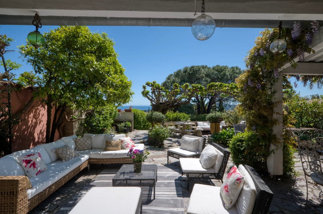 Villa in Zone Est Diffuse, Saint-Tropez, France 1 - 15254729