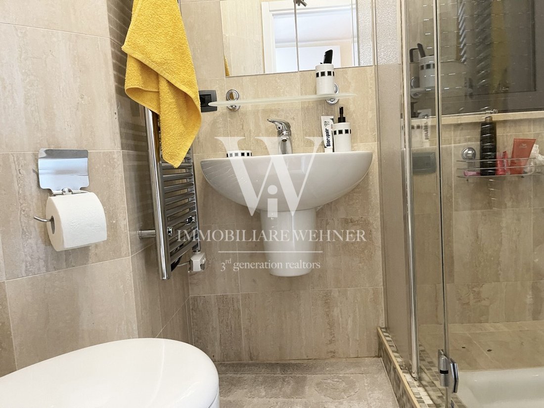 Apartamento en Campione d'Italia, Lombardía, Italia 5 - 15535486