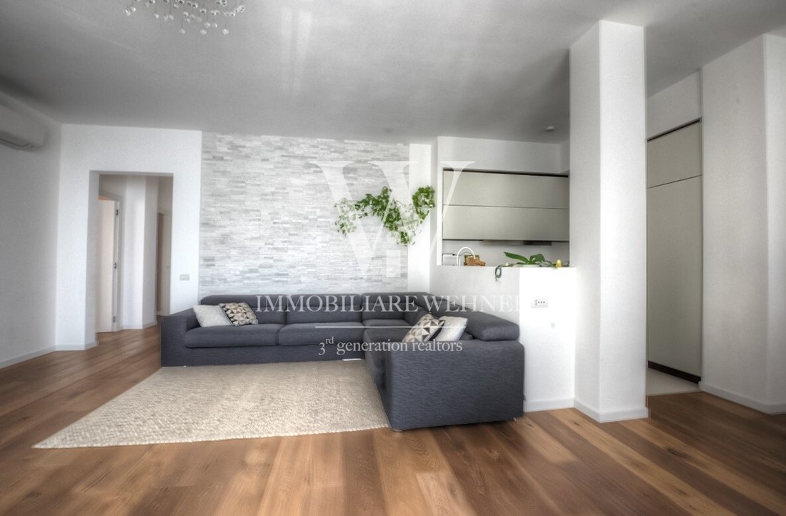 Appartement à Campione d'Italia, Lombardie, Italie 2 - 15535441