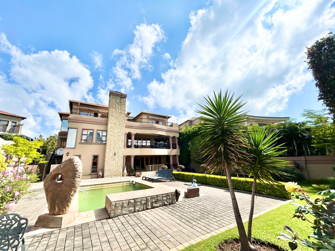 House in Blue Valley Golf Estate, Gauteng, South Africa 2 - 15535940