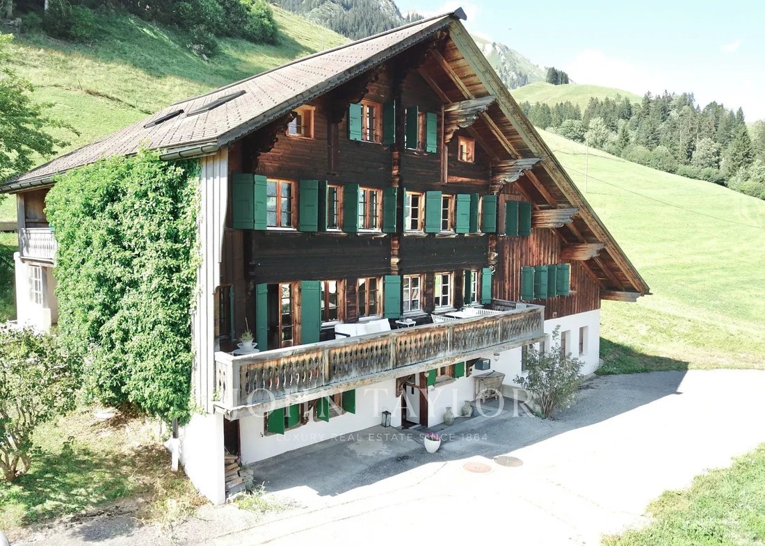Chalet in Château-d'Oex, Vaud, Switzerland 1 - 14575949