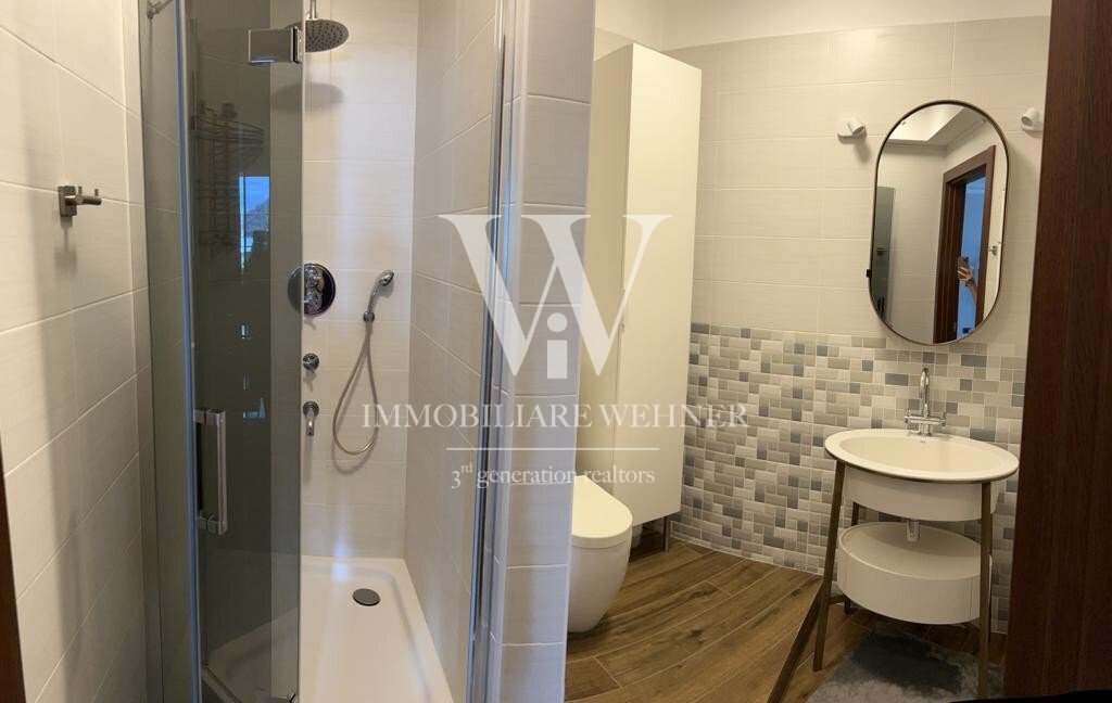 Apartment in Campione d'Italia, Lombardy, Italy 5 - 15535752