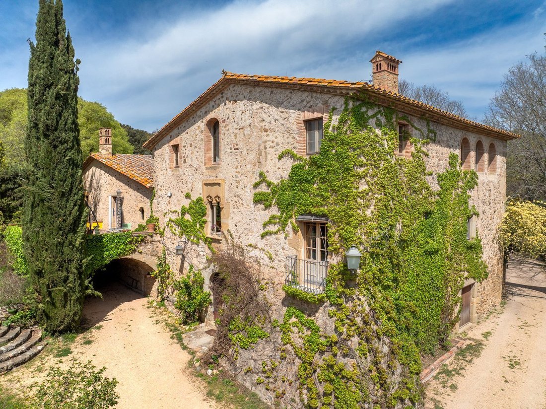 Country House in la Bisbal d'Emporda, Catalonia, Spain 4 - 15288506