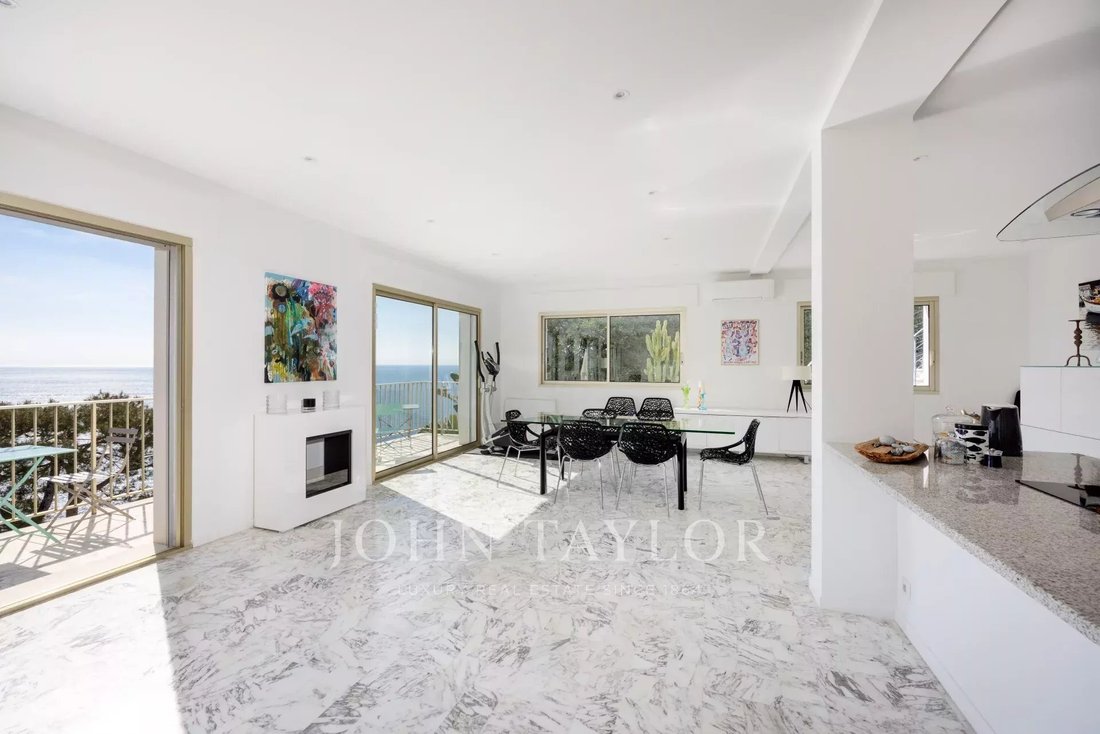 Villa à Èze, Provence-Alpes-Côte d'Azur, France 5 - 12648429