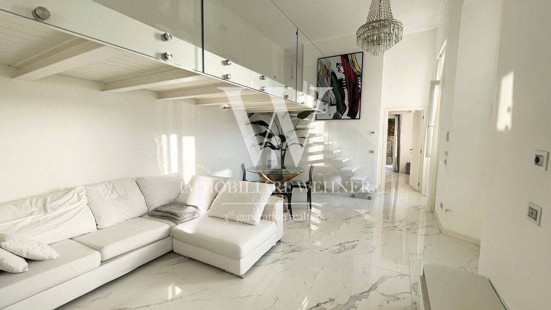 Appartement à Campione d'Italia, Lombardie, Italie 1 - 15535421