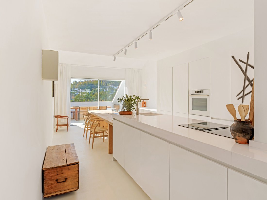 Photo inspiration: Visual Reference: Contemporary Penthouse In Country Club Las Brisas Marbella In Marbella