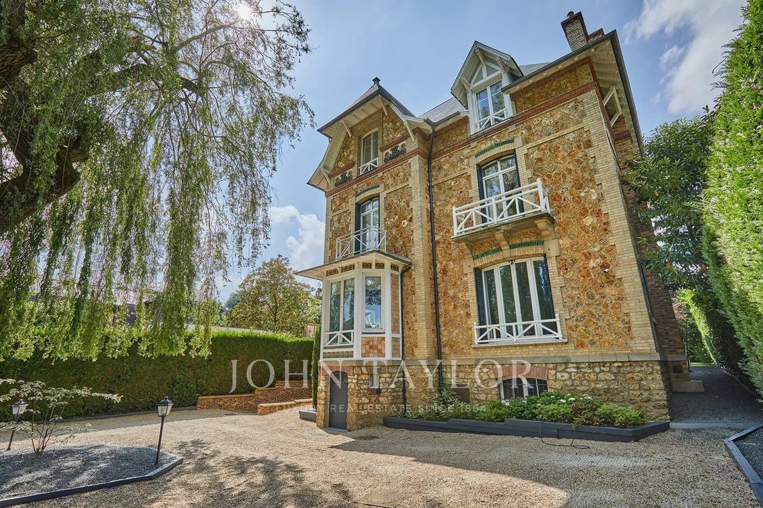 House in Orgeval, Ile-de-France, France 2 - 14794779