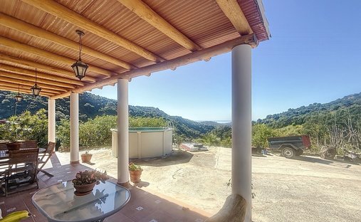 Landhaus in Estepona, Andalusien, Spanien 1