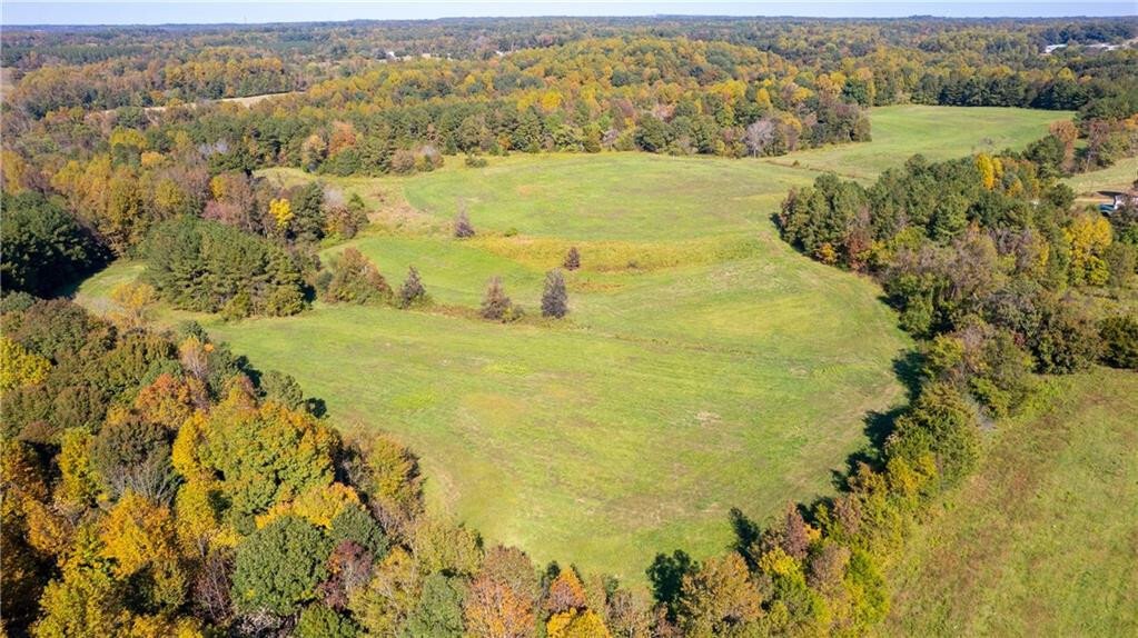 Terrain à Staley, Caroline du Nord, États-Unis 1 - 15537178