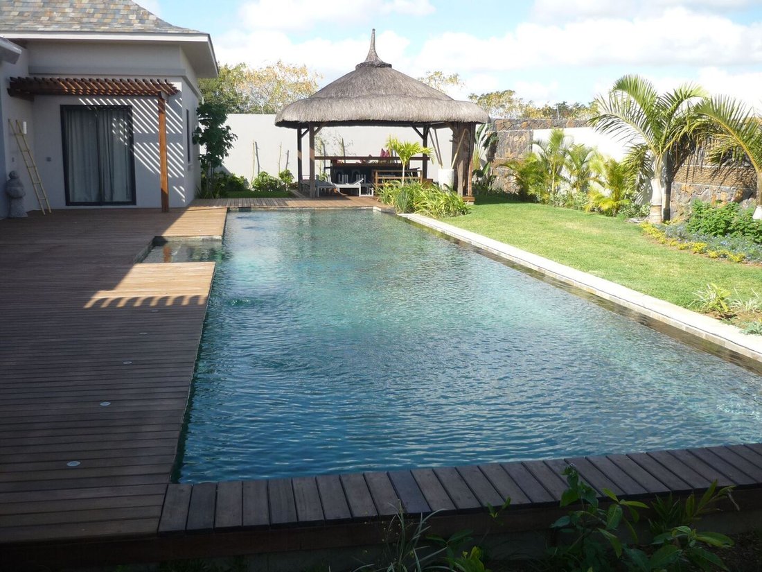 Villa in Grand Baie, Rivière du Rempart District, Mauritius 3 - 15537911