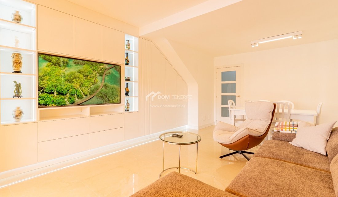 House in Playa de las Americas, Canary Islands, Spain 1 - 15537007
