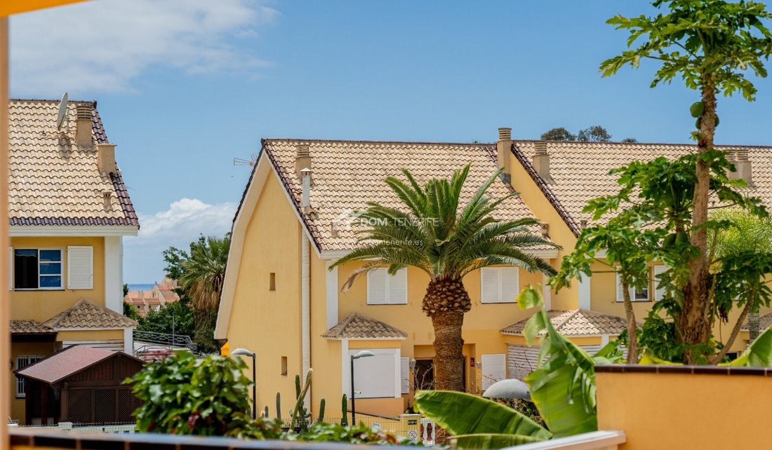 House in Playa de las Americas, Canary Islands, Spain 3 - 15537007