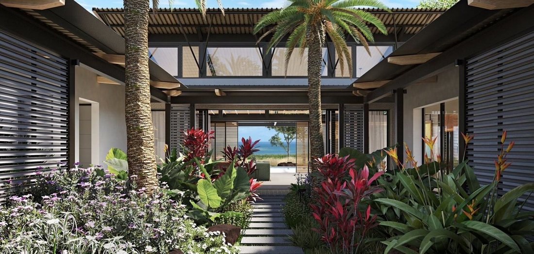 Villa in Grande Riviere Noire, Rivière Noire District, Mauritius 1 - 15537055