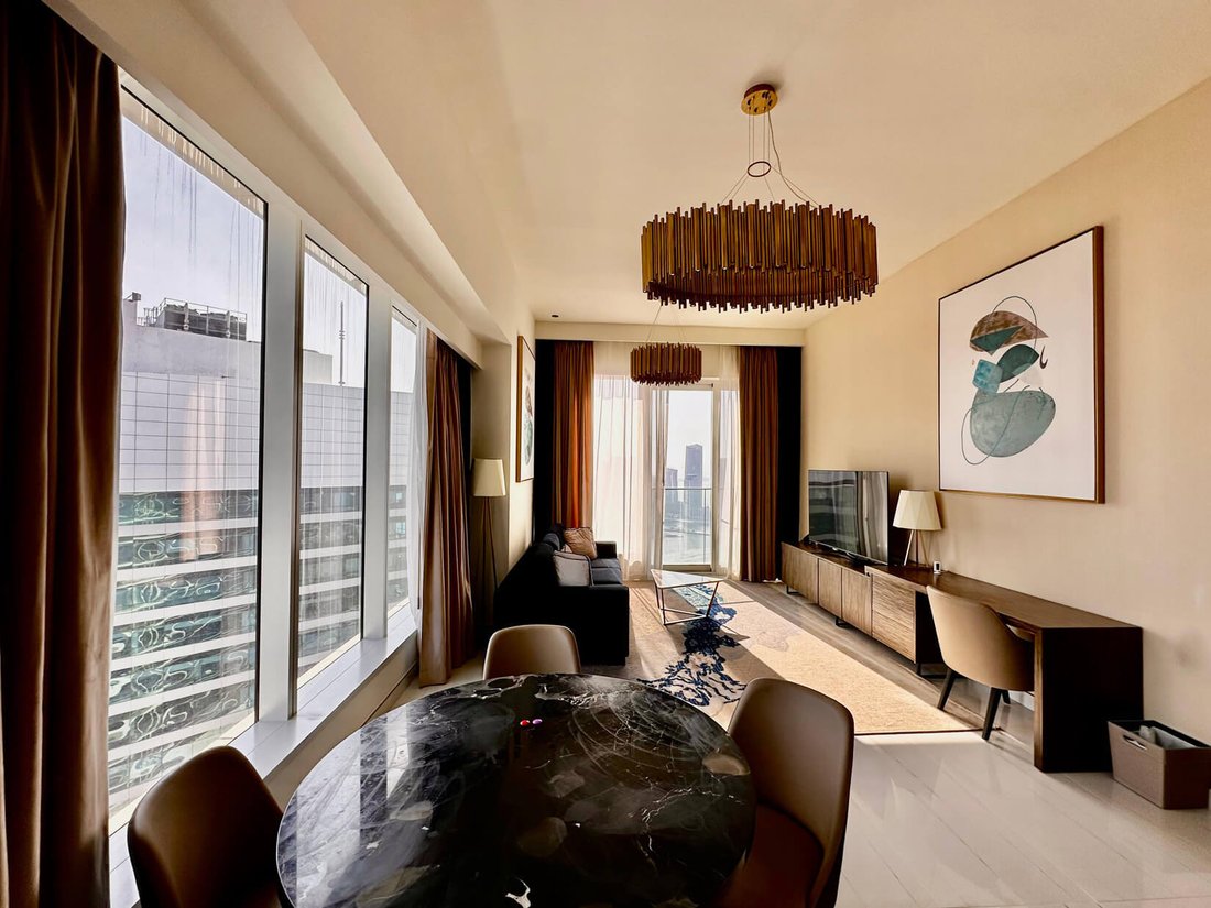 Dubai, Dubai, United Arab Emirates 3 - 15539981