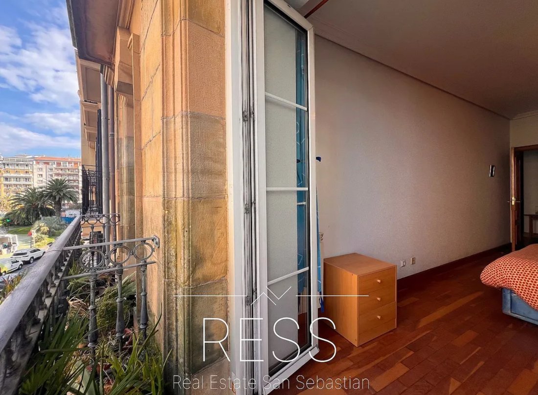Apartment in Centro, Donostia-San Sebastian, Spain 2 - 15540686