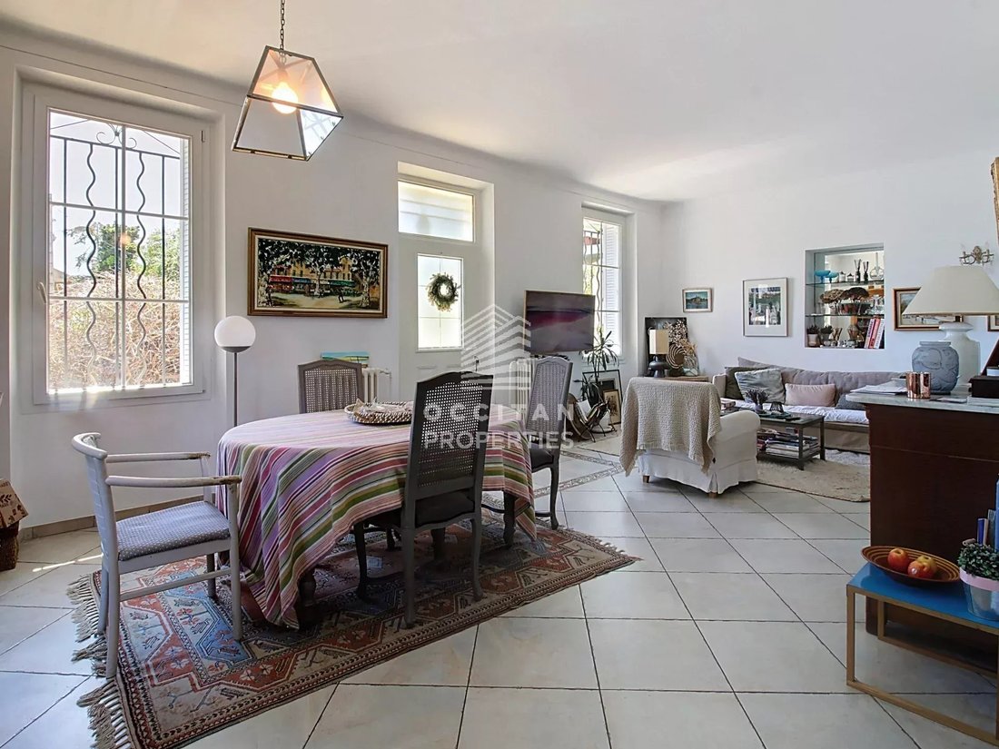 Villa in Vallergues, Cannes, France 4 - 15540905