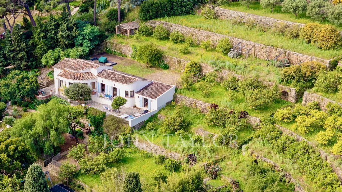 House in Le Lavandou, Provence-Alpes-Côte d'Azur, France 2 - 15540961