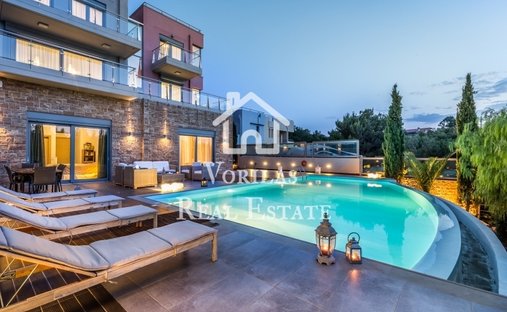 House in Palea Fokea, Attica, Greece 1