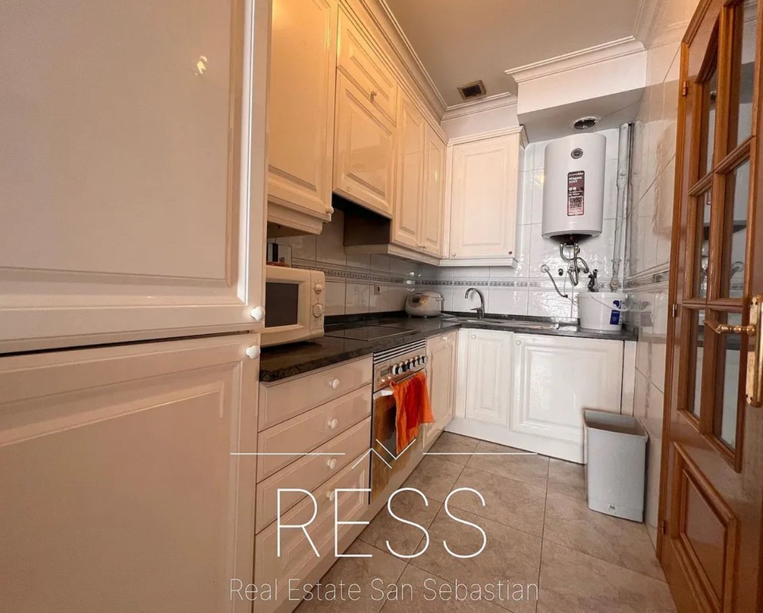 Apartment in Centro, Donostia-San Sebastian, Spain 4 - 15540686