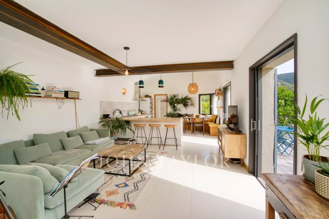 House in Le Lavandou, Provence-Alpes-Côte d'Azur, France 5 - 15540961