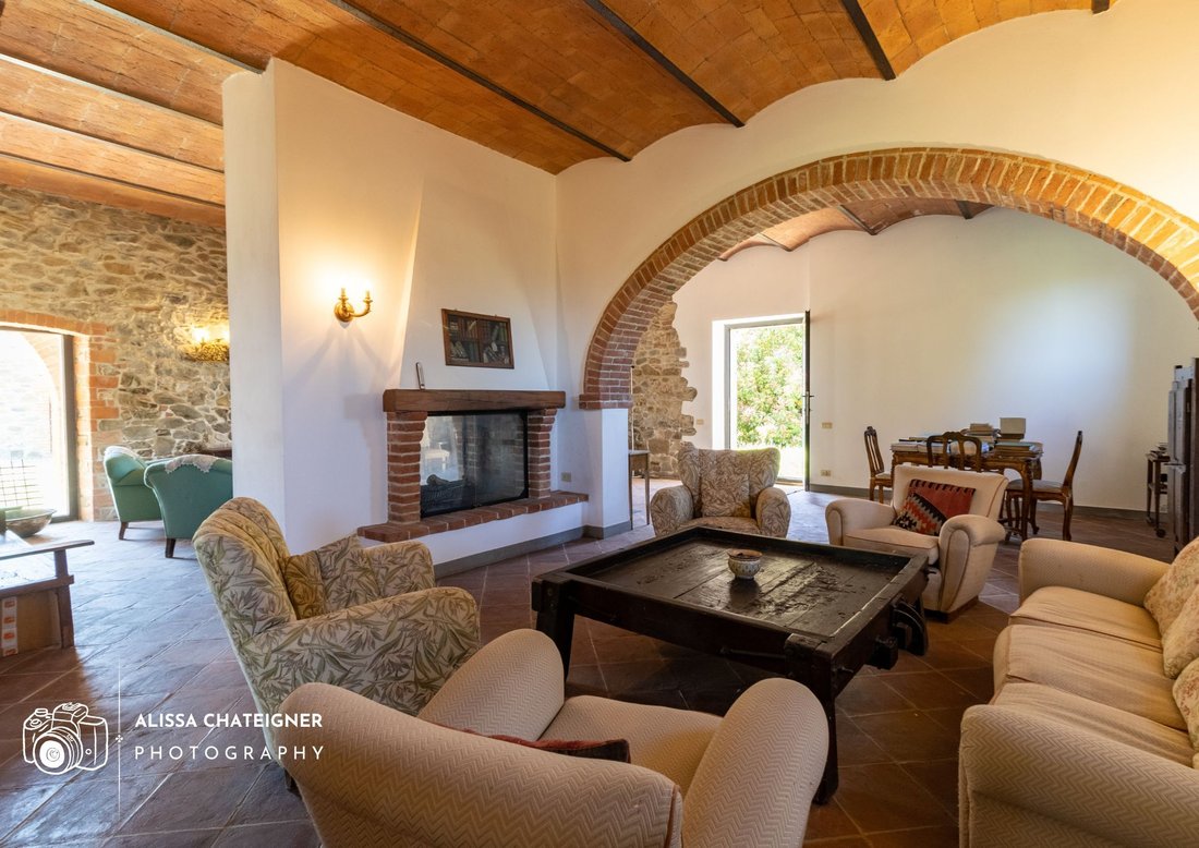 Villa in Rapolano Terme, Tuscany, Italy 2 - 15541065