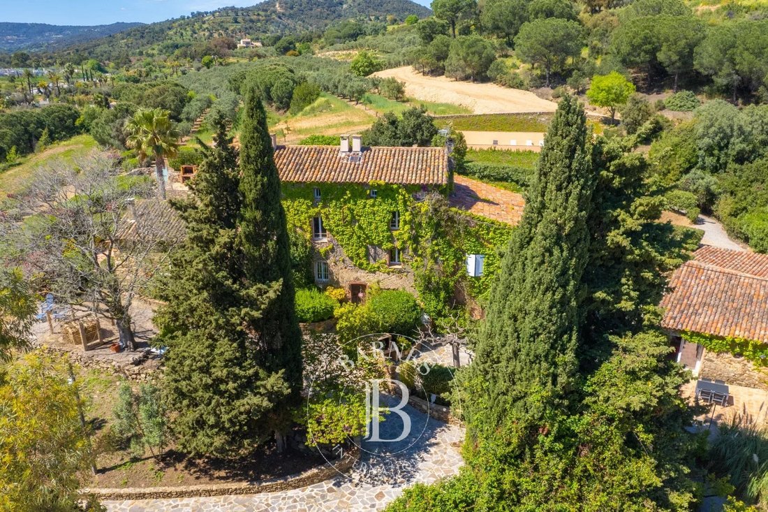 Estate in Nartelle-Noyer-Bellevue-bd des Sardinaux, Sainte-Maxime, France 5 - 15541075