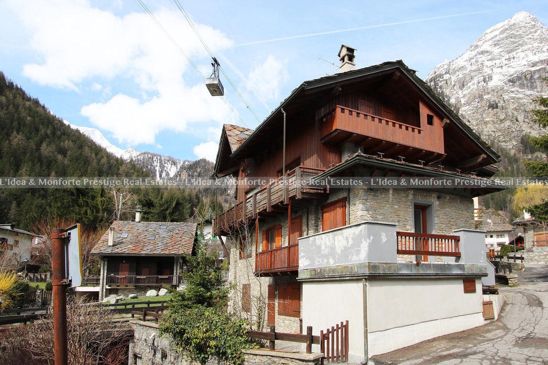Chalet à Courmayeur, Vallée d'Aoste, Italie 2 - 15535405
