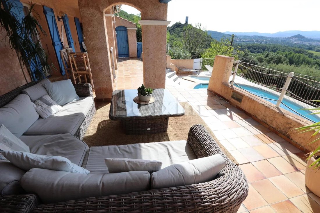 House in Taradeau, Provence-Alpes-Côte d'Azur, France 1 - 13266991