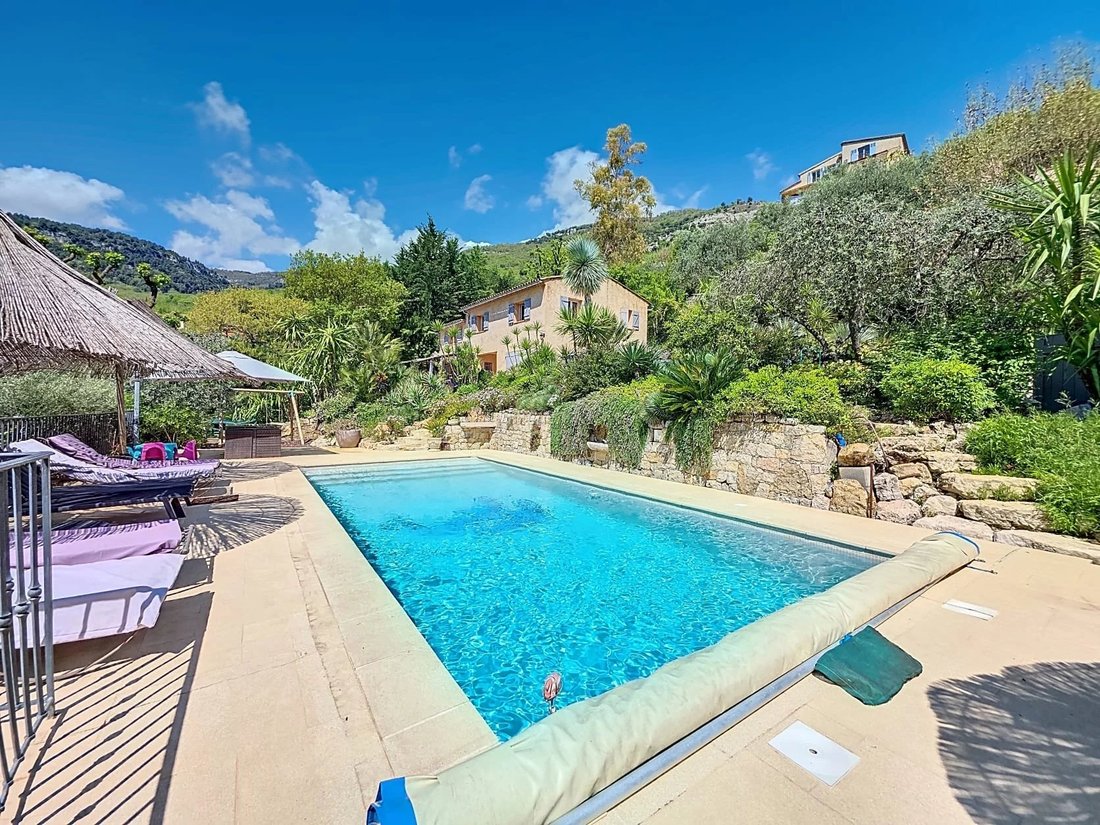 Villa in Le Bar-sur-Loup, Provence-Alpes-Côte d'Azur, France 3 - 15540900