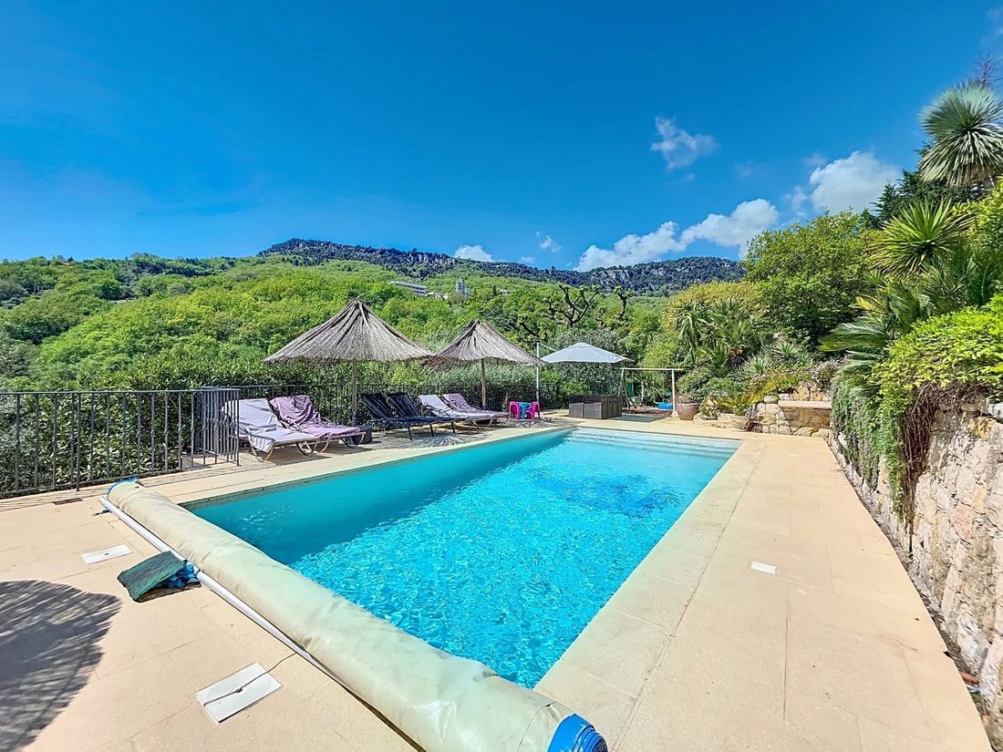 Villa in Le Bar-sur-Loup, Provence-Alpes-Côte d'Azur, France 4 - 15540900
