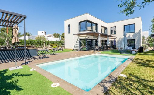House in les Tres Cales, Catalonia, Spain 1