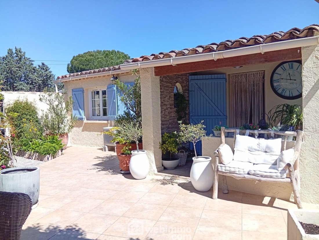 House in Le Cannet-des-Maures, Provence-Alpes-Côte d'Azur, France 2 - 15541521