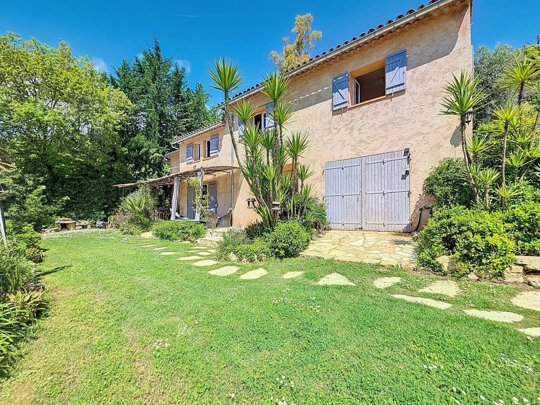 Villa in Le Bar-sur-Loup, Provence-Alpes-Côte d'Azur, France 2 - 15540900