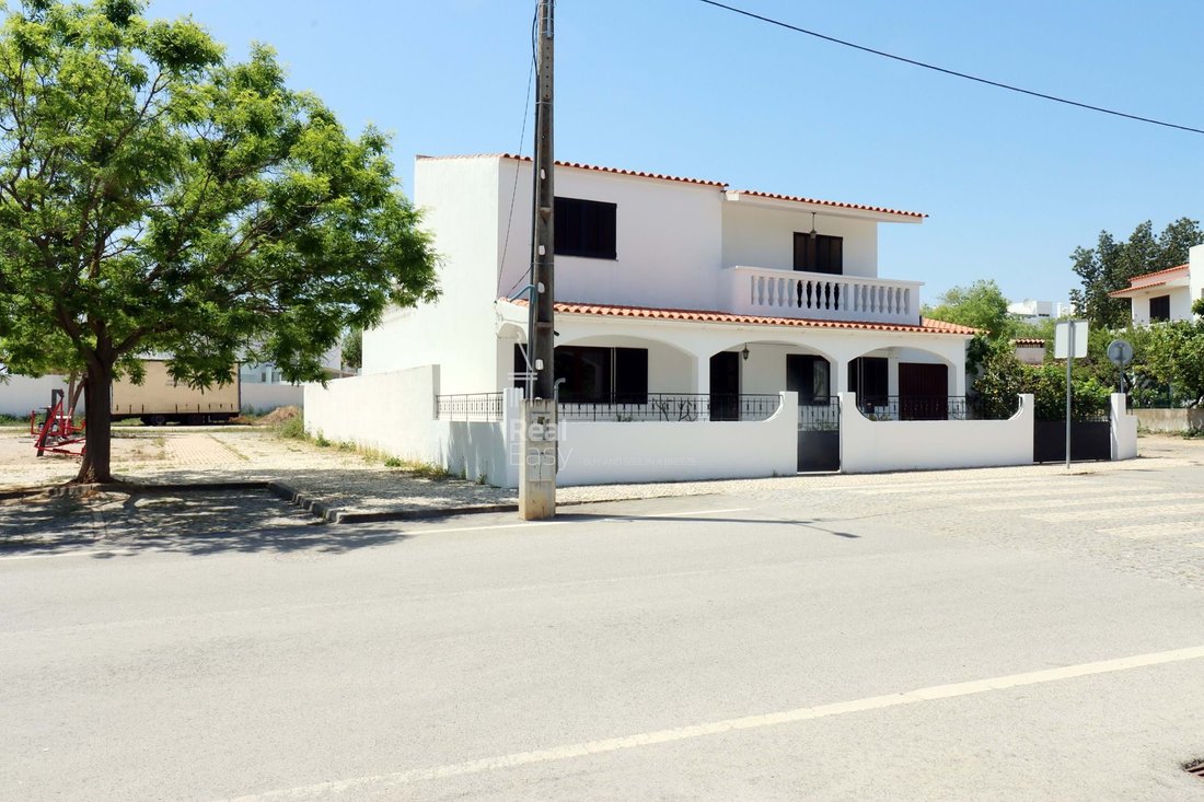 Villa in Moncarapacho, Algarve, Portugal 1 - 15218491