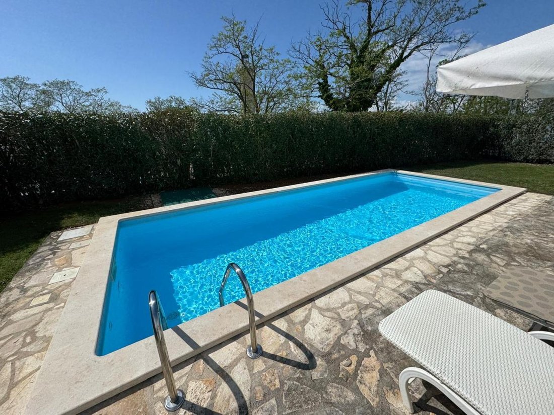 Villa in Umag, Istria County, Croatia 2 - 15538548