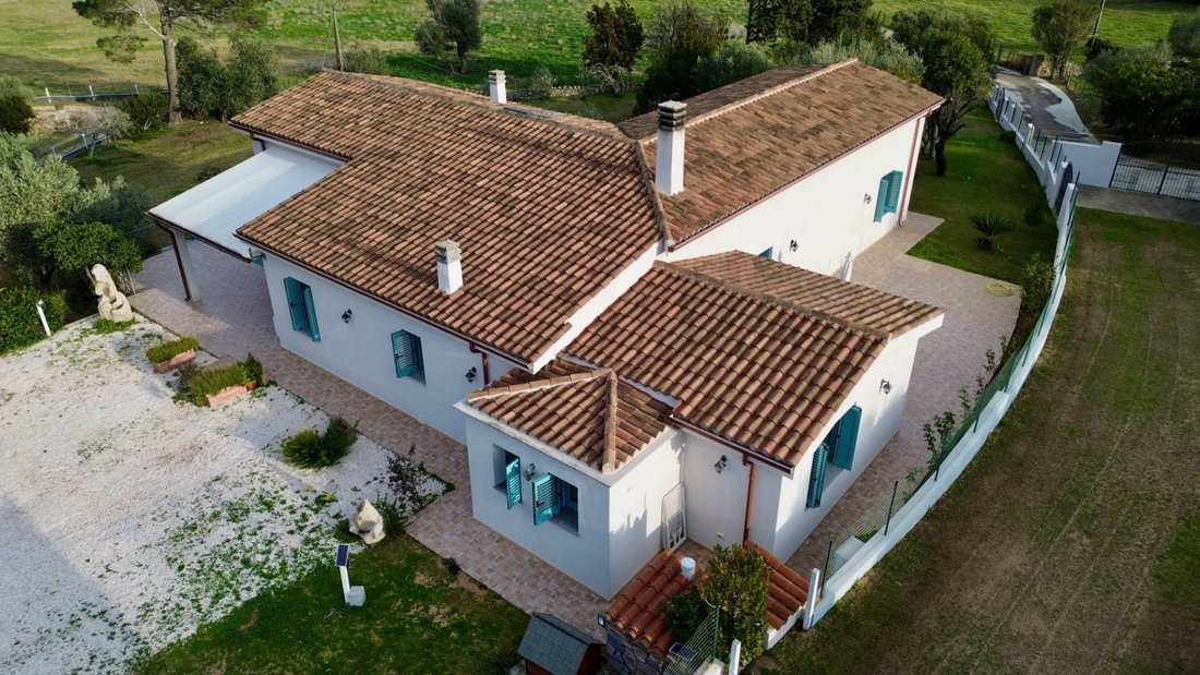 Villa in Porto Rotondo, Olbia, Sardinia 2 - 15550822