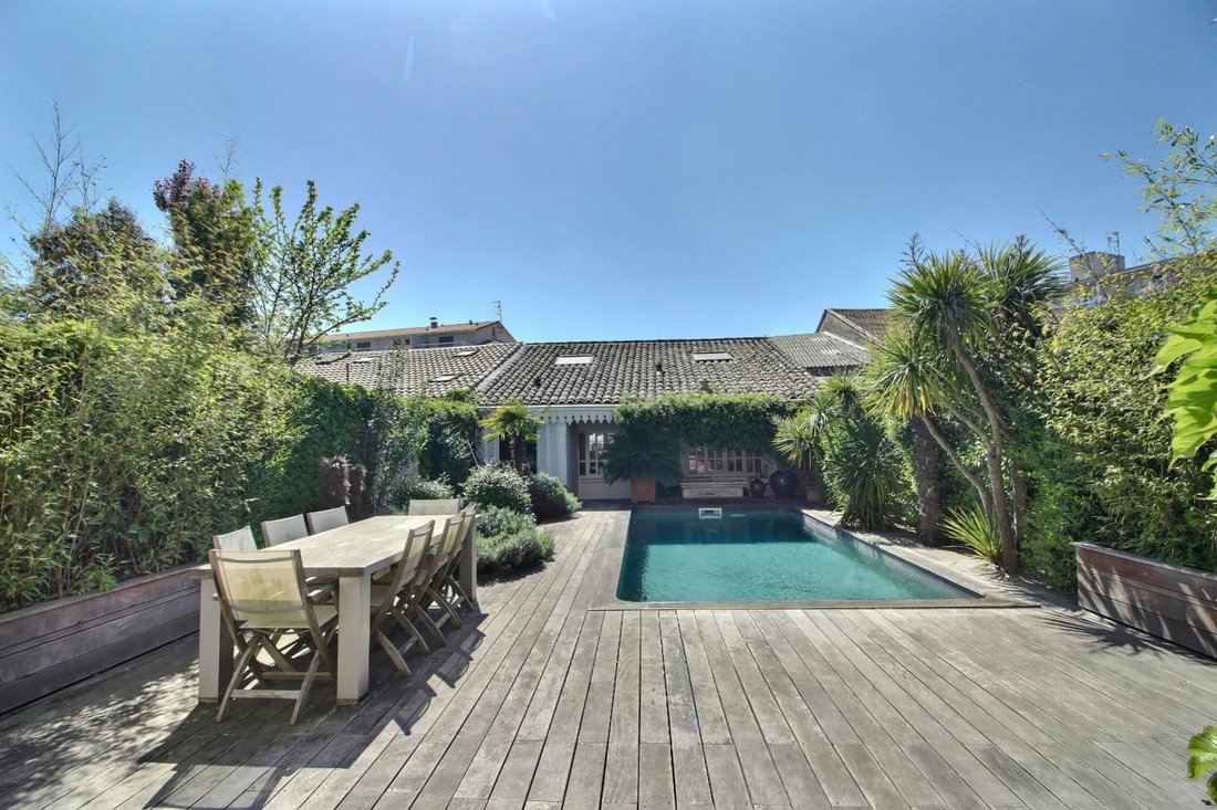 House in Le Lac-Bacalan, Bordeaux, France 2 - 15542828