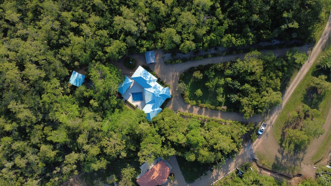 House in Maya Centre, Stann Creek District, Belize 2 - 15547029