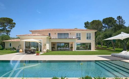House in Mougins, Provence-Alpes-Côte d'Azur, France 1