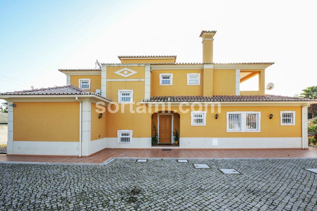 House in Vilamoura, Quarteira, Algarve 1 - 11216838
