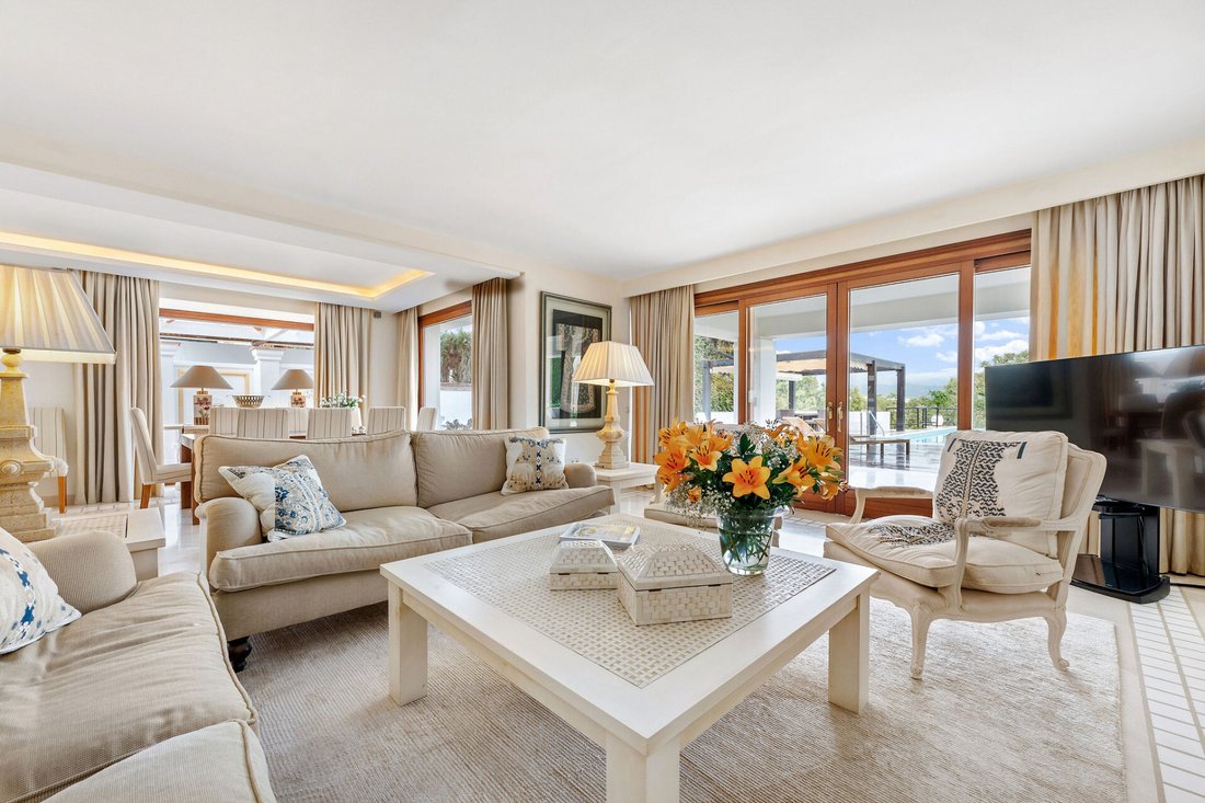 Villa in Nueva Andalucia, Marbella, Spain 5 - 15545785
