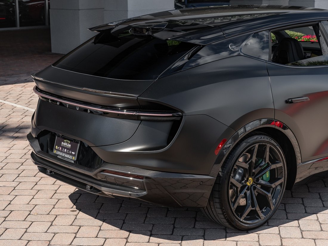 Suv in Naples, FL 3 - 15542358