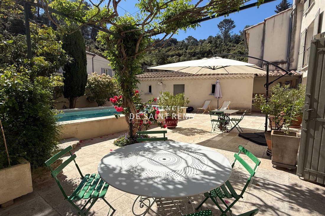 Villa in Barbentane, Provence-Alpes-Côte d'Azur, France 5 - 15548020