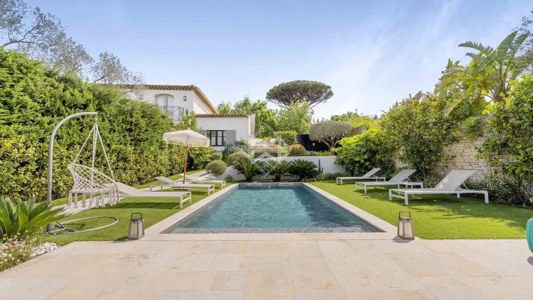 Villa in Zone Est Diffuse, Saint-Tropez, France 2 - 15542158