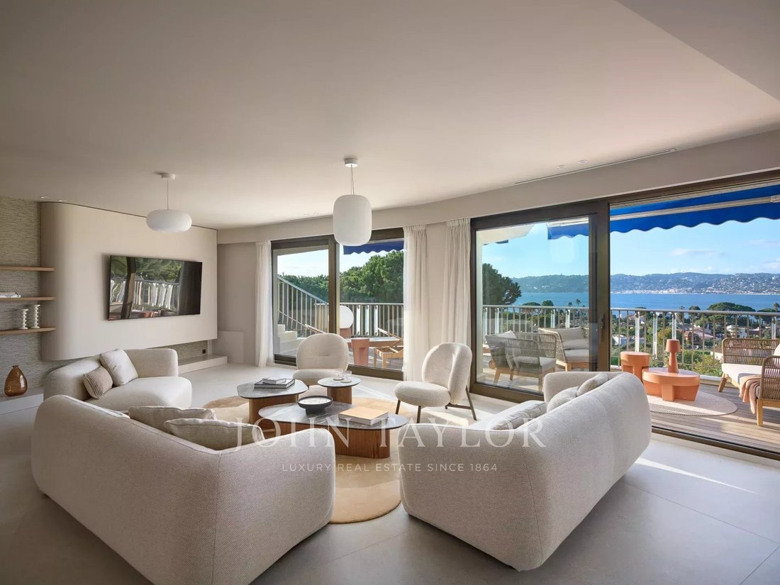 Apartamento en Antibes, Provenza-Alpes-Costa Azul, Francia 4 - 14998101