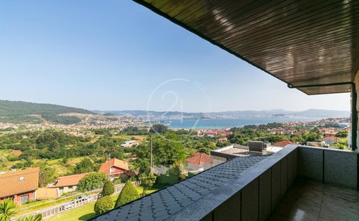Villa in Reibón, Spain 1